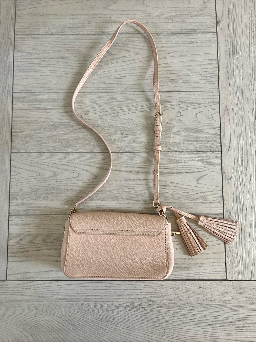 Women’s Tory Burch Crossbody Bag in Blush Pink - Picture 6 of 16